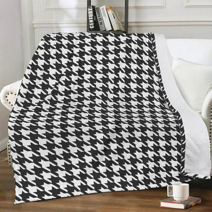 Houndstooth Soft Polyester Premium Fleece Blanket