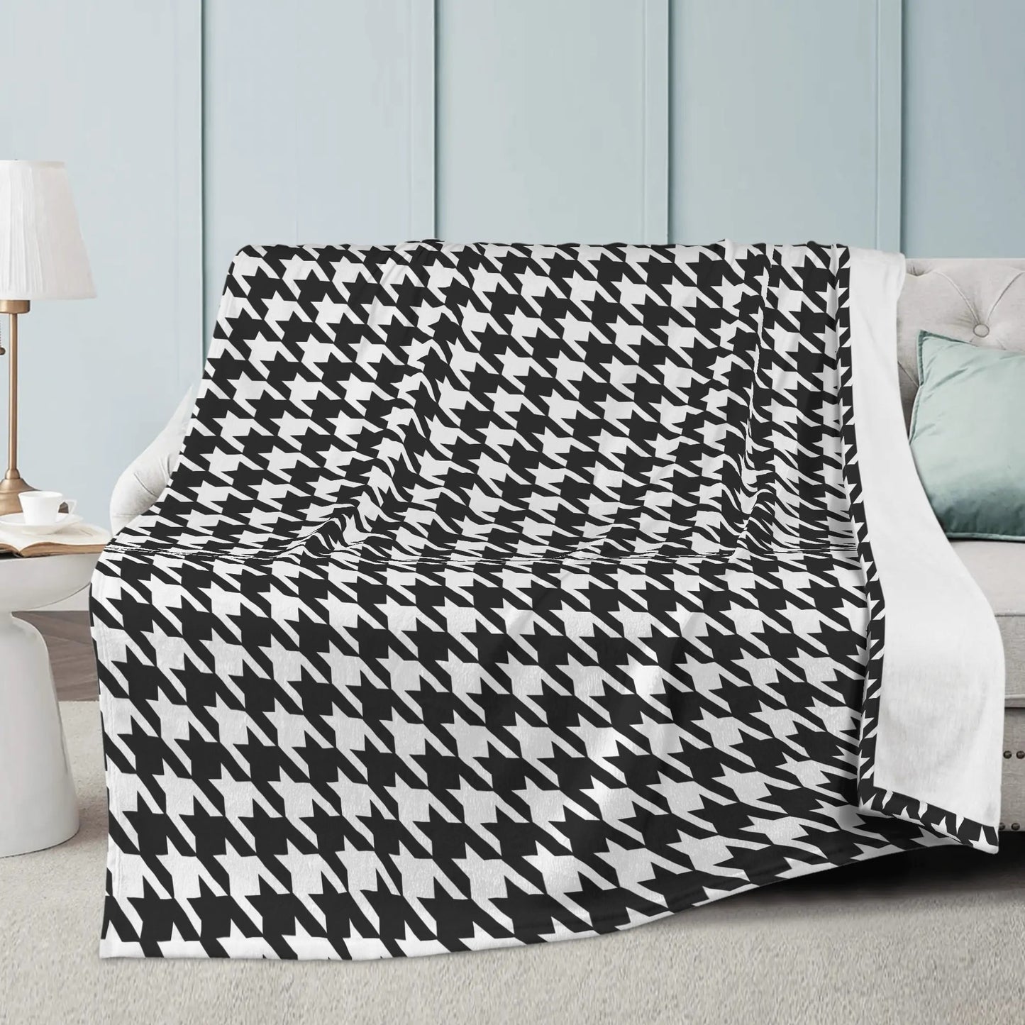 Houndstooth Soft Polyester Premium Fleece Blanket