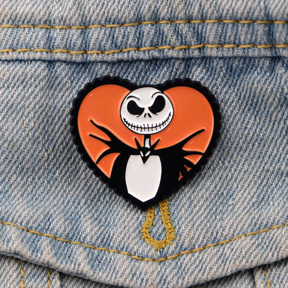 Skull Enamel Pins Brooches For Women Badges on Backpack Lapel Pins Fashion Jewelry Halloween Decoration Clothes Accessories Gift